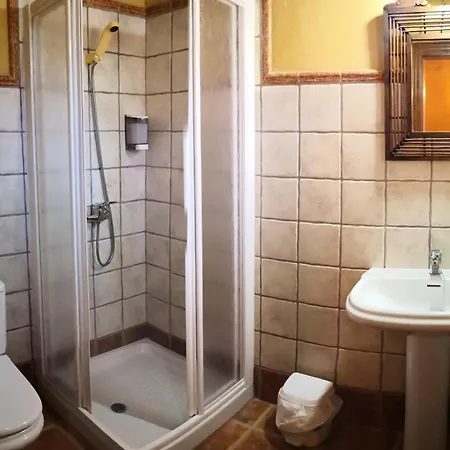 Chalet Castillo De Piedra